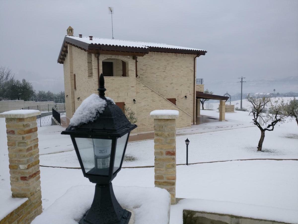 B&B L' Antica Fonte Spinetoli Exteriör bild