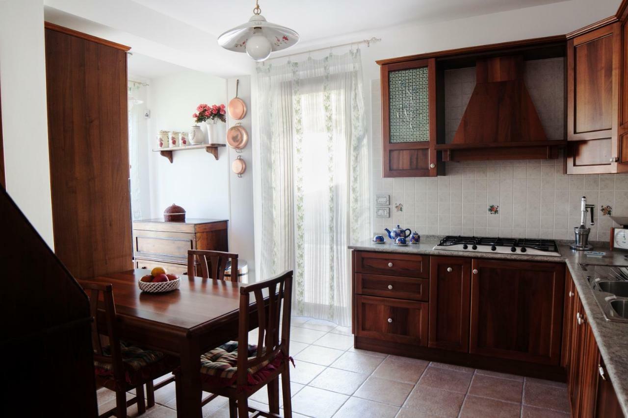 B&B L' Antica Fonte Spinetoli Exteriör bild
